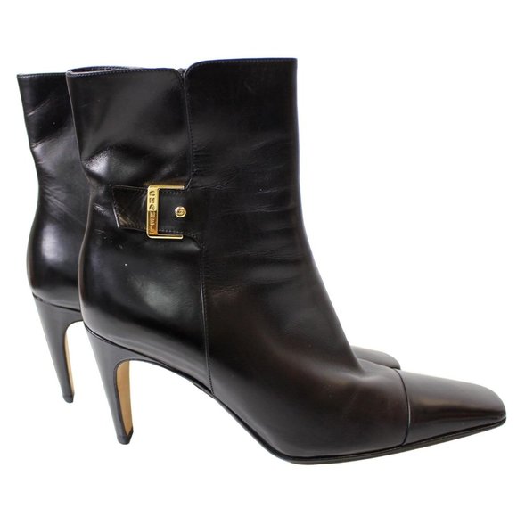 CHANEL Shoes - CHANEL Ankle Leather Zip Boots Black US 9.5